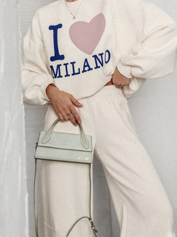 BLUZA DRESOWA I LOVE MILANO DEKATYZOWANA ECRU