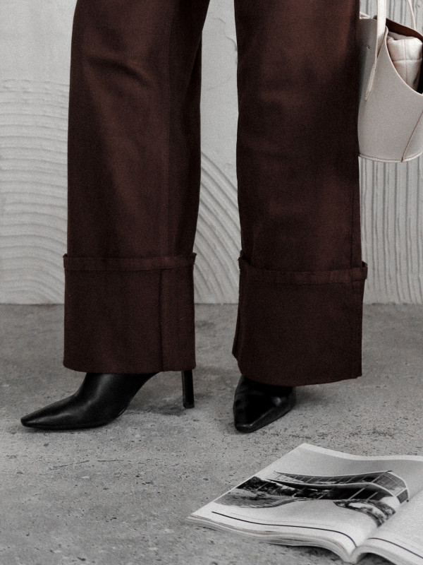 SPODNIE DENIM TOWER TAILORED CZEKOLADOWE