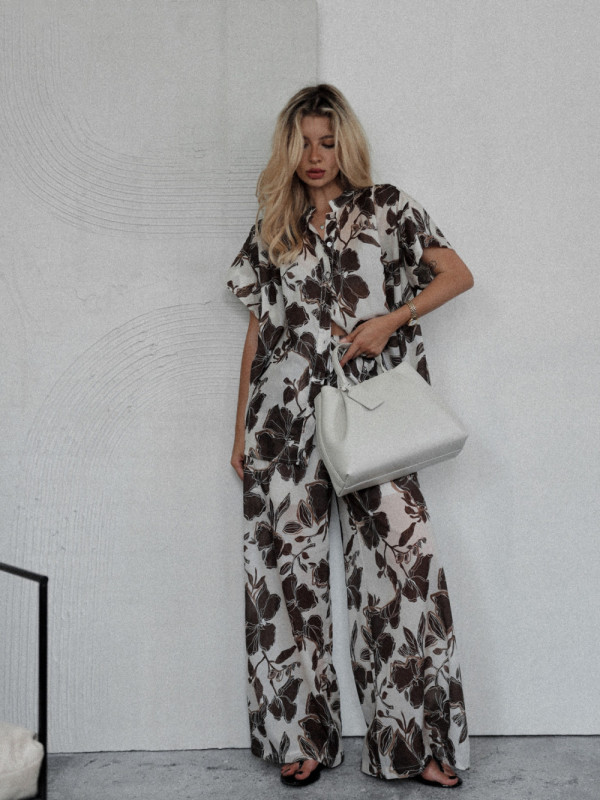 Spodnie z charakterem – jak je nosić na co dzień?