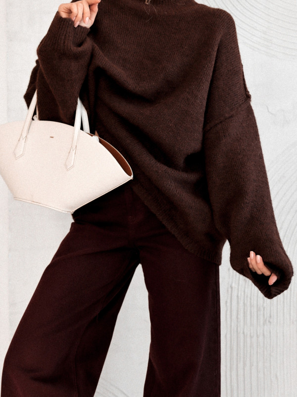 SWETER ESPRESSO AFTER DARK O KROJU OVERSIZE CZEKOLADOWY