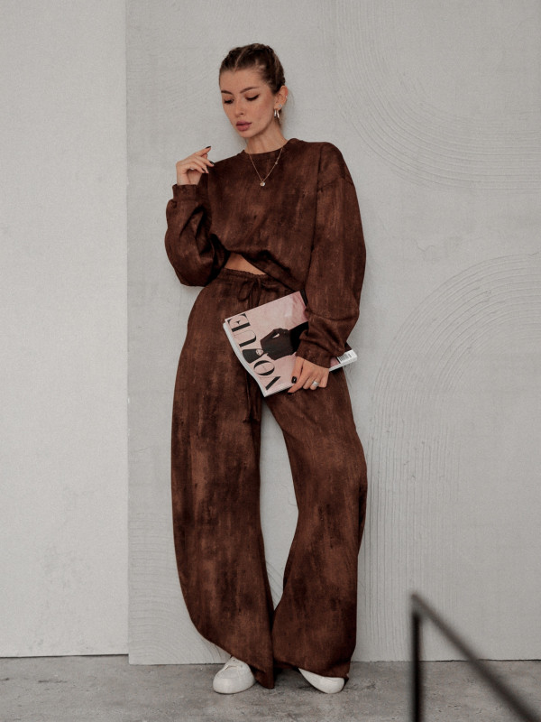 BLUZA AVENUE ELAN O LUŹNIEJSZYM KROJU CZEKOLADOWA 5