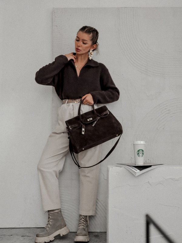 SWETER MIDNIGHT DRAPE Z KOŁNIERZEM TYPU POLO Z ALPAKI - CZEKOLADOWY 3